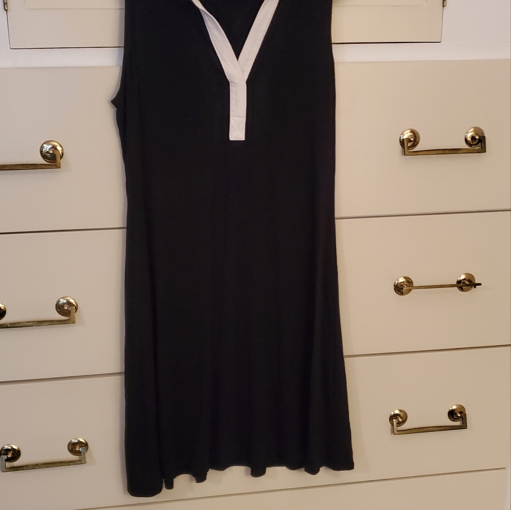 Premise Sleevless Dress